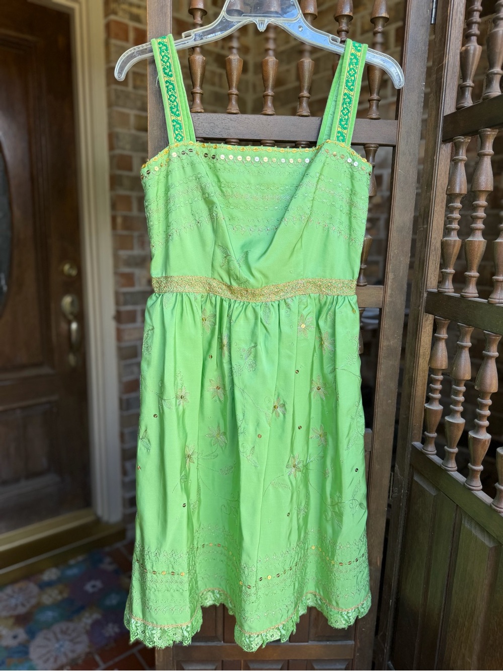 Vintage Express Lime Green Embroidered Dress with Gold Trim 100% Silk Lining